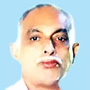 സു​ബൈ​ർ