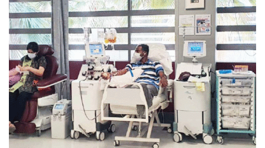 ര​ക്ത​ദാ​ന ക്യാ​മ്പ്​ സം​ഘ​ടി​പ്പി​ച്ചു