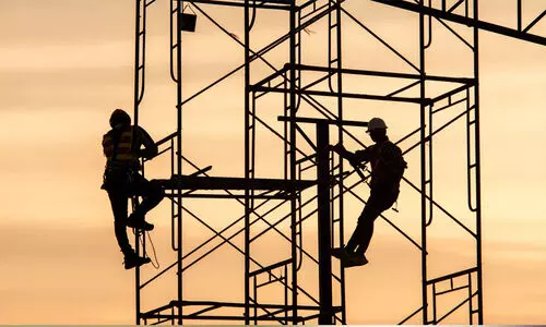 മഴ, ലോക്​ഡൗൺ, വിലക്കയറ്റം; തകർന്നടിഞ്ഞ് നിർമാണമേഖല