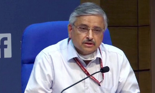 കോവിഡ് വാക്സിനുകളുടെ ഉത്പാദനം ഇന്ത്യ വൻതോതിൽ വര്‍ധിപ്പിക്കണമെന്ന് എയിംസ് മേധാവി രണ്‍ദീപ് ഗുലേറിയ