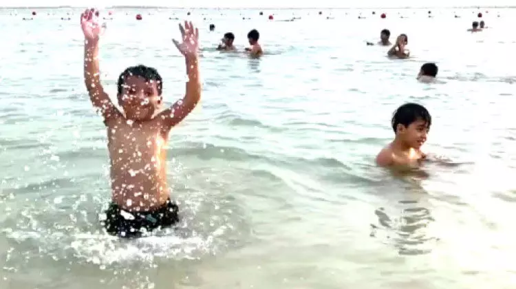 ബീച്ചിൽ കുട്ടികളെ സൂക്ഷിക്കണം; മുന്നറിയിപ്പുമായി പൊലീസ്​