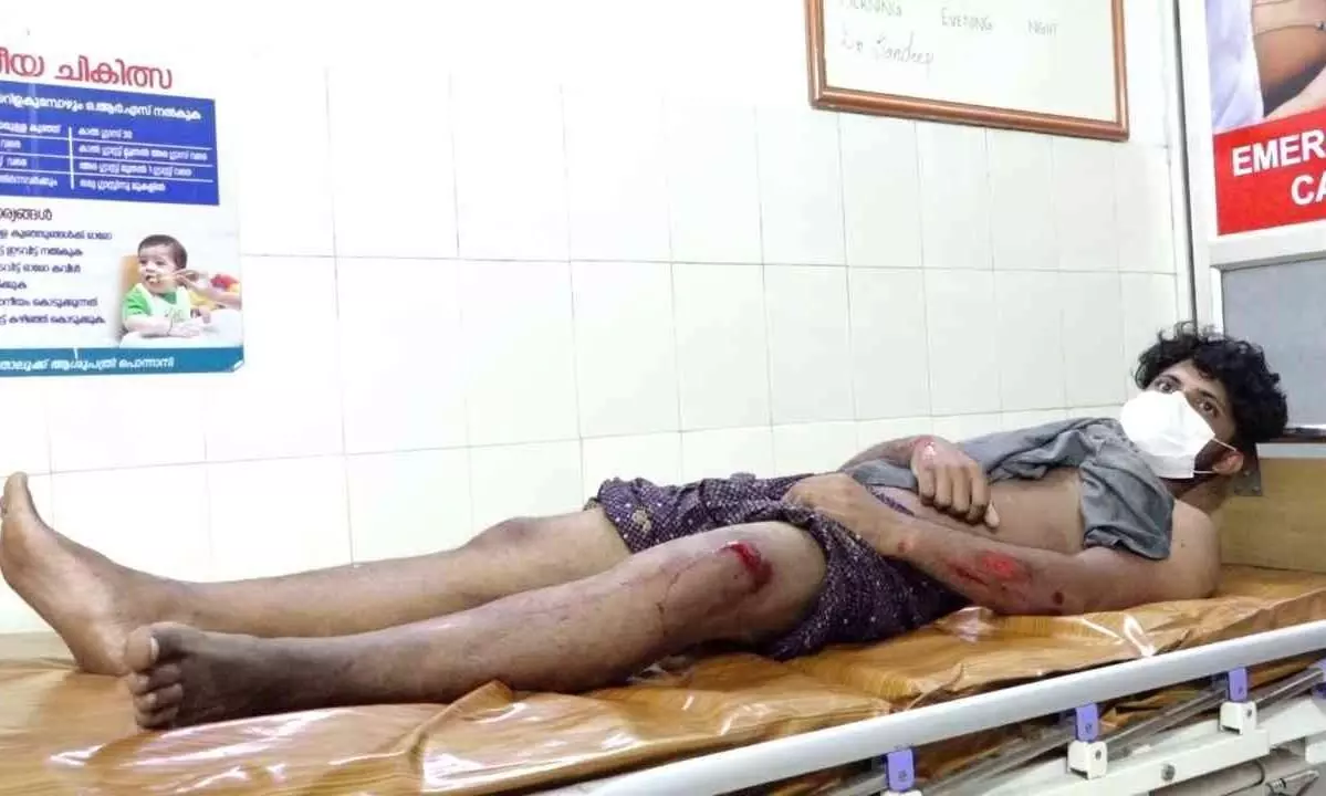 പൊലീസ് യുവാവിനെ അകാരണമായി ക്രൂരമായി മർദ്ദിച്ചതായി പരാതി; പ്രതിഷേധവുമായി നാട്ടുകാർ