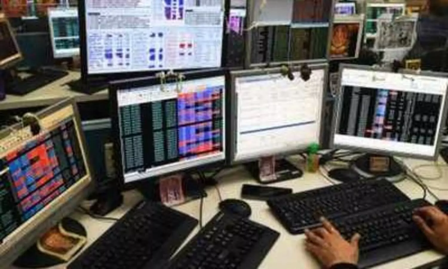 നിഫ്​റ്റി റെക്കോർഡ്​ ഉയരത്തിൽ; സെൻസെക്​സിന്​ 500 പോയിന്‍റ്​ നേട്ടം