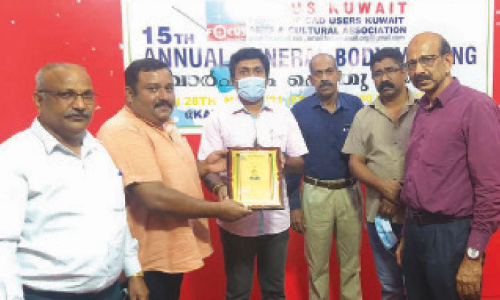 ടി.​കെ. തോ​മ​സി​ന്​ ഫോ​ക്ക​സ് യാ​ത്ര​യ​യ​പ്പ് ന​ൽ​കി