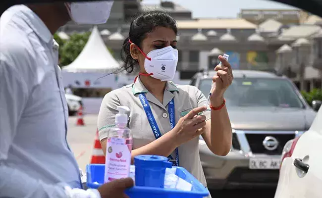 വാക്​സിനുകൾക്ക്​ വ്യത്യസ്​ത വില; കേന്ദ്രസർക്കാർ സമീപനത്തിനെതിരെ സുപ്രീംകോടതി