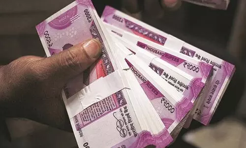 വ്യാജ ദിർഹം കാണിച്ച് തട്ടിപ്പ്; ഡ്രൈവറുടെ അഞ്ചുലക്ഷം രൂപ പോയി