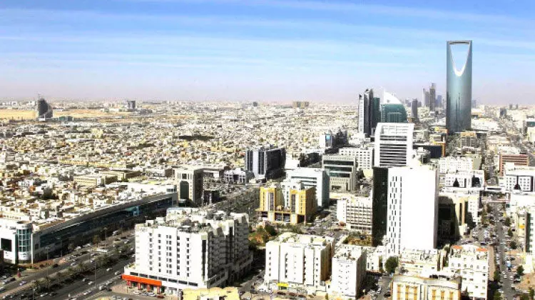 സൗദി ജനസംഖ്യ 3.5 കോടി: വളർച്ച 2.3 ശതമാനം സൗദി ജനസംഖ്യ 3.5 കോടി: വളർച്ച 2.3 ശതമാനം