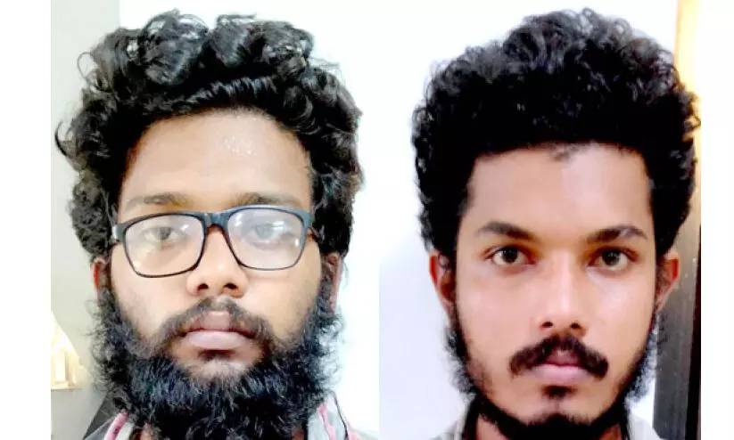 കാറുകൾ വാടകക്കെടുത്ത് പണയംവെക്കൽ; രണ്ട് യുവാക്കൾ പിടിയിൽ കാറുകൾ വാടകക്കെടുത്ത് പണയംവെക്കൽ; രണ്ട് യുവാക്കൾ പിടിയിൽ