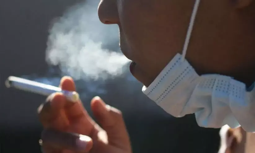 യുവാക്കൾ ജാഗ്രതൈ! പുകയില ശീലമുള്ളവർക്ക് വധുവിനെ കിട്ടില്ല... യുവാക്കൾ ജാഗ്രതൈ! പുകയില ശീലമുള്ളവർക്ക് വധുവിനെ കിട്ടില്ല...