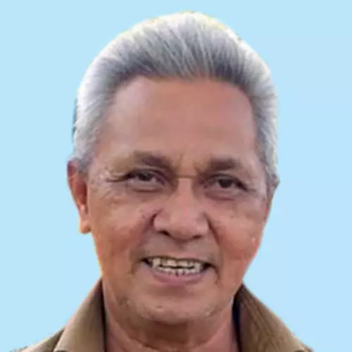 കോ​വി​ഡ് ബാ​ധി​ച്ച് മ​രി​ച്ചു