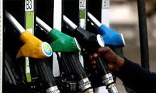 ജൂ​ണി​ൽ പെ​ട്രോ​ളി​നും ഡീ​സ​ലി​നും വി​ല വ​ർ​ധി​ക്കും