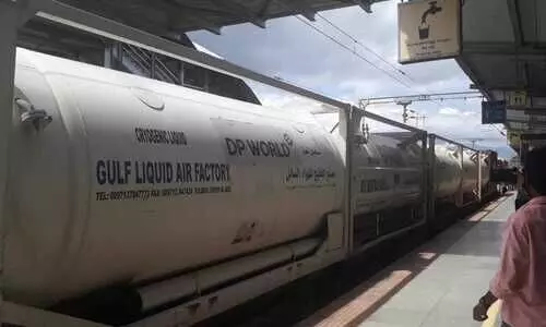 നാലാമത്തെ ഓക്സിജൻ എക്സ്പ്രസ് സംസ്ഥാനത്തെത്തി