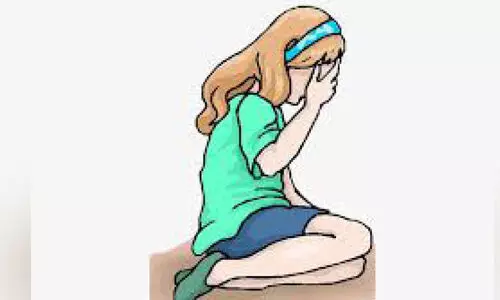 Girl- drawing Girl- drawing