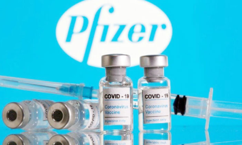 ജൂ​ണി​ലെ മെ​ഗാ വാ​ക്​​സി​നേ​ഷ​ൻ: 45 കഴിഞ്ഞവർക്കും സർക്കാർ ജീവനക്കാർക്കും കുത്തിവെപ്പ്