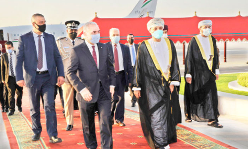 ഫലസ്​തീൻ പ്രധാനമന്ത്രി ഒമാനിൽ