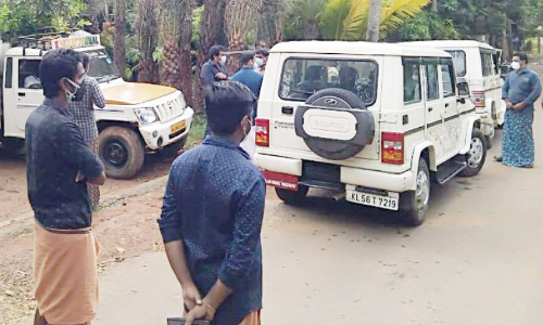 കോവിഡ് സ്ഥിരീകരിച്ച തൊഴിലാളികളെക്കൊണ്ട് ജോലിയെടുപ്പിച്ച സ്ഥാപന ഉടമക്കെതിരെ കേസ്