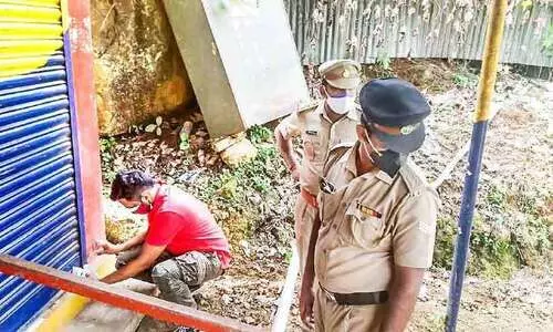 മദ്യക്കടത്ത്: മുണ്ടക്കയം ബിവറേജസ്​ ഔട്ട്​ലറ്റ് പൂട്ടി