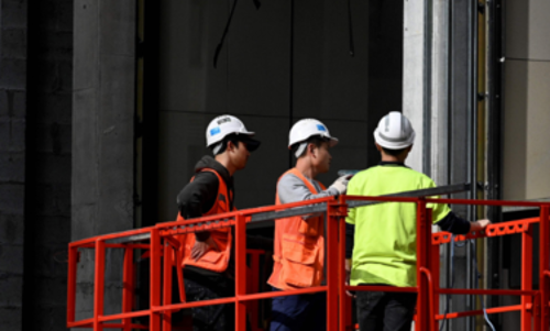 ഡല്‍ഹി നഗരത്തിലെ തൊഴിലില്ലായ്മ നിരക്ക് 18 ശതമാനത്തില്‍