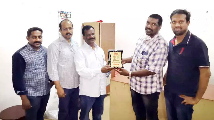 കേളി യാത്രയയപ്പ് നൽകി കേളി യാത്രയയപ്പ് നൽകി