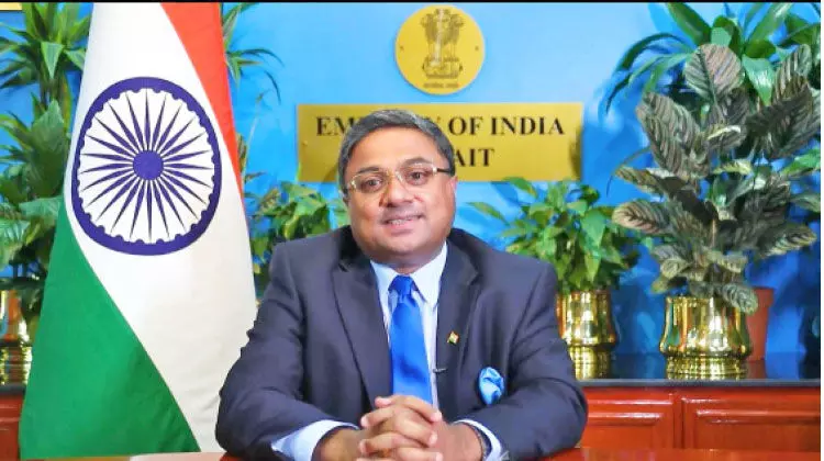 ഭൂ​മി​യി​ലെ മാ​ലാ​ഖ​മാ​ർ​ക്ക് ആ​ദ​ര​മ​ർ​പ്പി​ച്ച്​ എം.​സി.​വൈ.​എം- കെ.​എം.​ആ​ർ.​എം