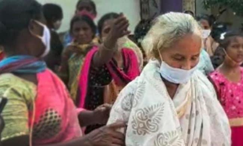 കോവിഡ്​ ബാധിച്ച്​ മരിച്ചു, സംസ്​കാരവും കഴിഞ്ഞു- 18ാം നാൾ ഗിരിജാമ്മ ജീവനോടെ തിരിച്ചെത്തി