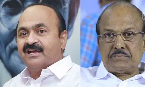 കാ​പ​ട്യം ഒ​ളി​പ്പി​ച്ചു​വെ​ച്ച ബ​ജ​റ്റ്​ –പ്ര​തി​പ​ക്ഷം