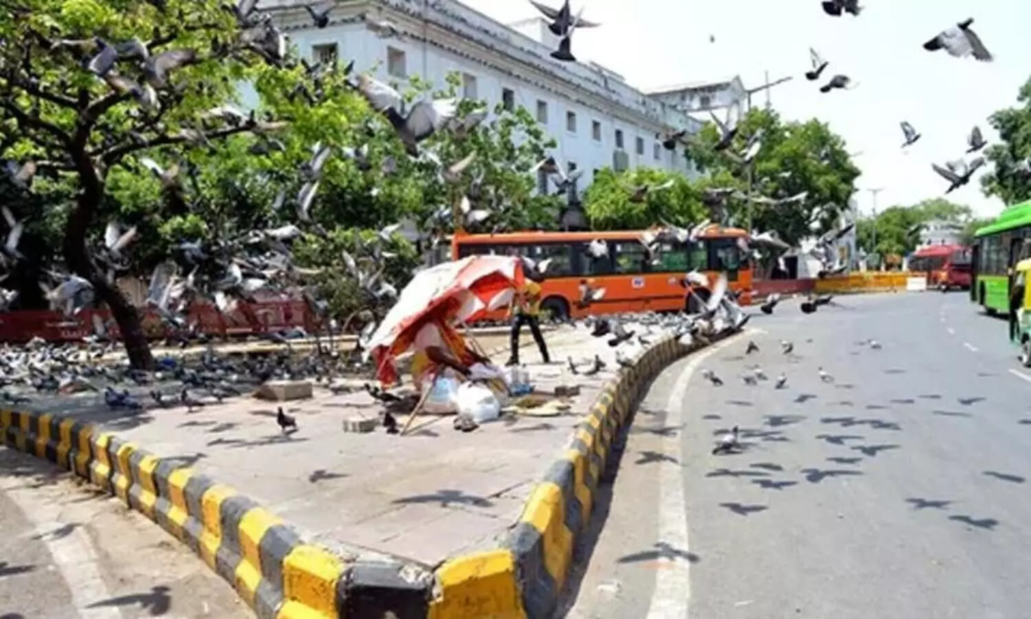 ശ​നി​യാ​ഴ്​​ച 414 രോ​ഗി​ക​ൾ മാ​ത്രം; ഡൽഹി സാധാരണ ജീവിതത്തിലേക്ക്​