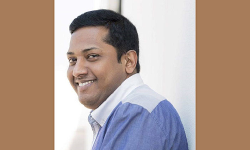 ടൂ​റി​സം പ്ര​ചാ​ര​ണ​ത്തി​ന്​ ​േവ്ലാ​ഗ​ർ​മാ​രെ​യും ഒ​പ്പം കൂ​ട്ടാം