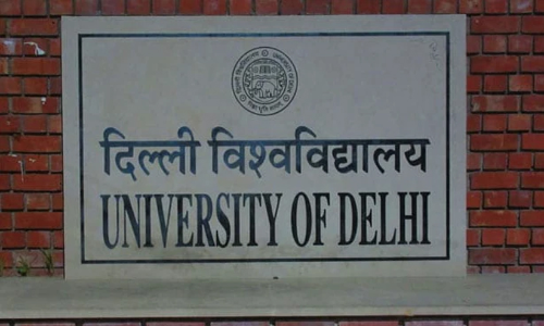 കോവിഡ്​ ബാധിച്ച്​ രക്ഷിതാക്കൾ നഷ്​ടപ്പെട്ട വിദ്യാർഥികൾക്ക്​ പൂർണമായും ഫീസിളവ്​ നൽകുമെന്ന്​ ​ഡൽഹി യൂനിവേഴ്​സിറ്റി