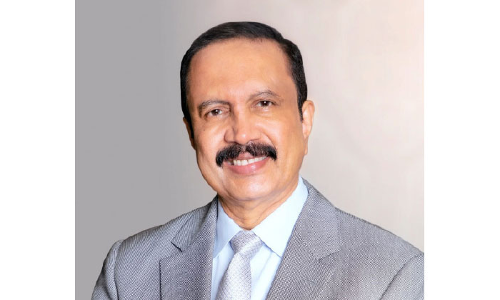 ആരോഗ്യ മേഖലക്ക്​ കരുതൽ –ആസാദ്​ മൂപ്പൻ