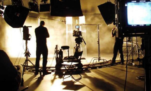 ഓടയത്ത് സീരിയൽ ഷൂട്ടിങ്; പൊലീസ്​ കേസെടുത്തു