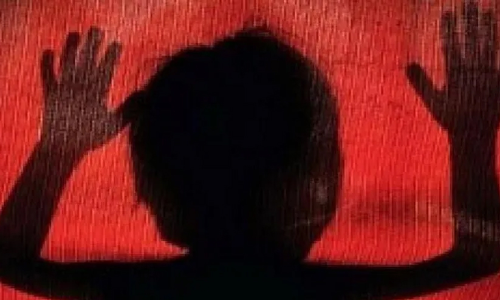 മാങ്ങയുടെ ​പേരിൽ​ ആറുവയസുകാരിയെ കൊലപ്പെടുത്തി; ഒമ്പതും പന്ത്രണ്ടും വയസുള്ള സഹോദരിമാർ അറസ്​റ്റിൽ