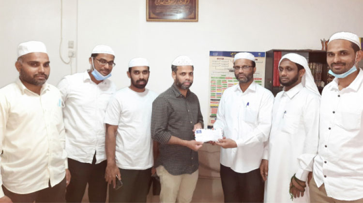 ​െഎ.​സി.​എ​ഫ് സി​റ്റി സെ​ൻ​ട്ര​ൽ ഓ​ക്സി​ജ​ൻ പ്ലാ​ൻ​റ് ഫ​ണ്ട് കൈ​മാ​റി