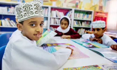 ഒ​മാ​ൻ ജ​ന​സം​ഖ്യ​യി​ൽ 43 ശ​ത​മാ​ന​വും 18 വ​യ​സ്സി​ൽ താ​ഴെ​യു​ള്ള​വ​ർ