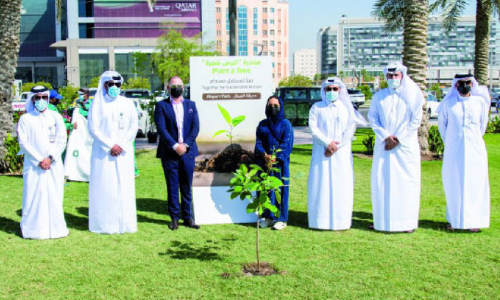 പ​രി​സ്ഥി​തി ദി​നം ആ​ഘോ​ഷി​ച്ചു: 28 ദ​ശ​ല​ക്ഷം ട്രി​പ്പു​ക​ൾ, ദോ​ഹ മെ​ട്രോ ന​ട്ട​ത് 28 മ​ര​ങ്ങ​ൾ