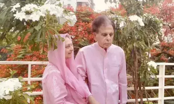 വാട്സാപ് ഫോർവേഡ് സന്ദേശങ്ങളെ വിശ്വസിക്കരുത്; ദിലീപ്കുമാറിൻെറ ട്വീറ്റ്