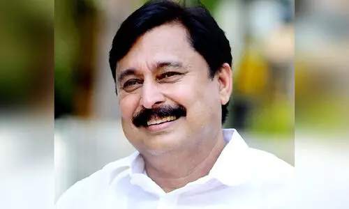 വിവാദങ്ങളല്ല, വികസനമാണ് വേണ്ടത്