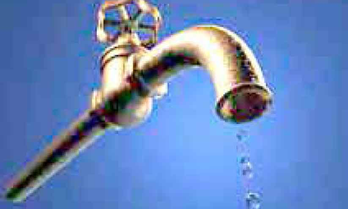 ഉപ്പുതറയിൽ കുടിവെള്ളം മുടങ്ങിയിട്ട്​ അഞ്ചുദിവസം: കോ​വി​ഡ്​ ബാ​ധി​ത​ര​ട​ക്കം ദു​രി​ത​ത്തി​ൽ