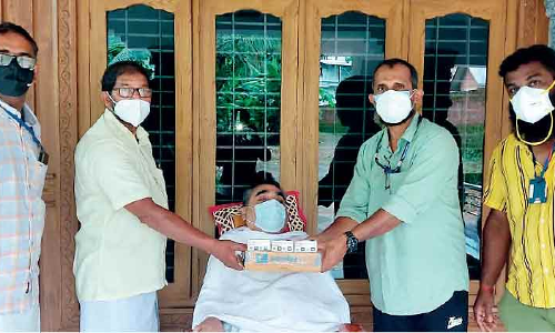 കോവിഡ് കരുതലിന് അബൂസബാഹും