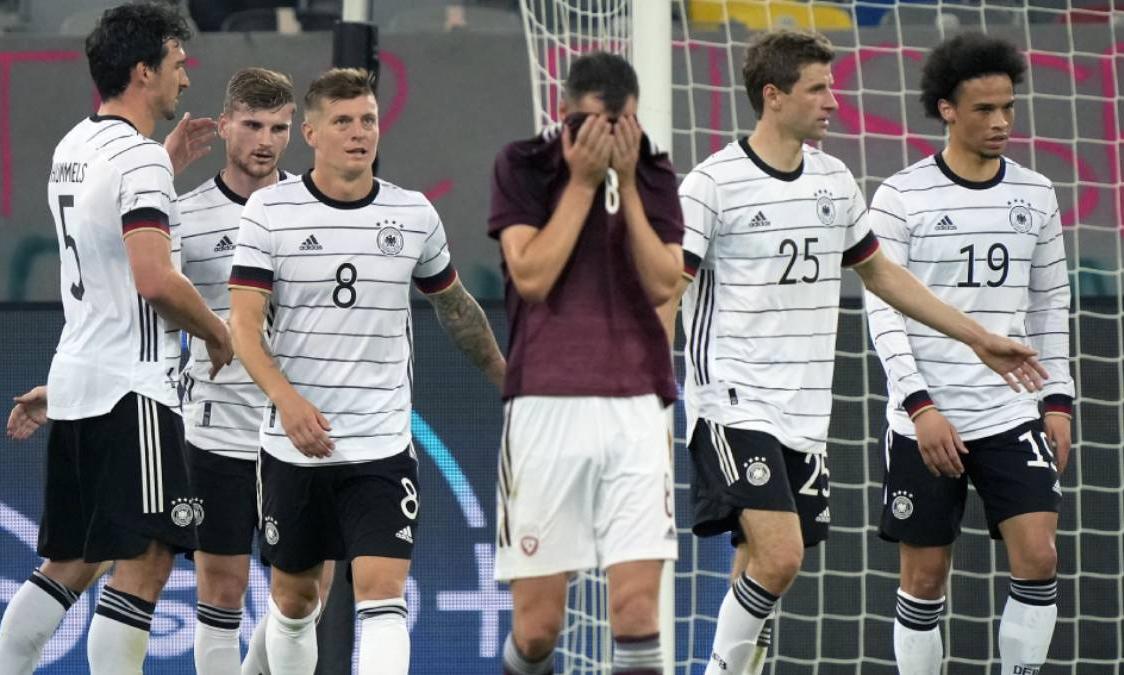 7-1; ബ്രസീലുകാർ ഓർക്കാൻ ഇഷ്ടപ്പെടാത്ത നമ്പർ വീണ്ടും ഓർമിപ്പിച്ച് ജർമനി 7-1; ബ്രസീലുകാർ ഓർക്കാൻ ഇഷ്ടപ്പെടാത്ത നമ്പർ വീണ്ടും ഓർമിപ്പിച്ച് ജർമനി