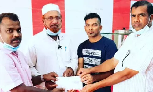 സി.​എ​ച്ച് സെൻറ​റി​ലേ​ക്ക് റാ​ബി​ഖ് കെ.​എം.​സി.​സി​യു​ടെ സ​ഹാ​യ​ഹ​സ്തം