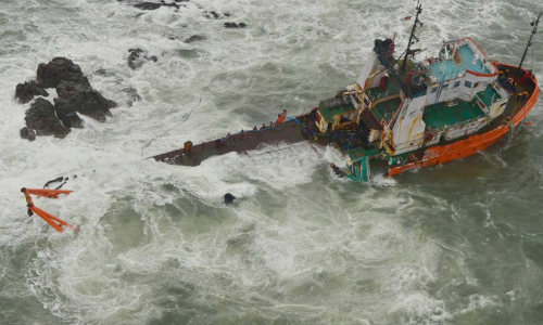 ബാർജ് അപകടം: ഇനിയും തിരിച്ചറിയാതെ 17 മൃതദേഹങ്ങൾ