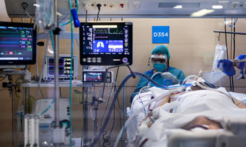 സംസ്ഥാനത്തെ ആരോഗ്യമേഖല മെച്ചപ്പെടുത്താൻ 10,000 കോടി രൂപ ചെലവഴിക്കാൻ തീരുമാനം