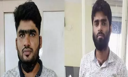 സമാന്തര ടെലിഫോൺ എക്സ്ചേഞ്ച്; മലയാളി ഉൾപ്പെടെ രണ്ടു പേർ ബംഗളൂരുവിൽ പിടിയിൽ സമാന്തര ടെലിഫോൺ എക്സ്ചേഞ്ച്; മലയാളി ഉൾപ്പെടെ രണ്ടു പേർ ബംഗളൂരുവിൽ പിടിയിൽ