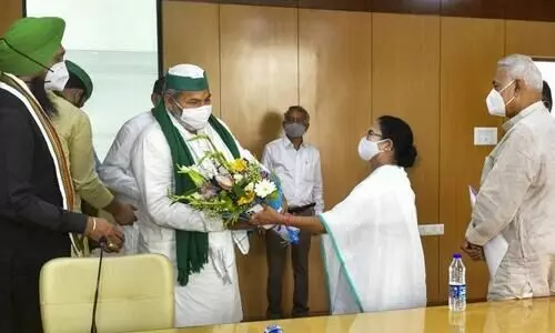 Farmers Protest: Mamata Banerjee assures support to