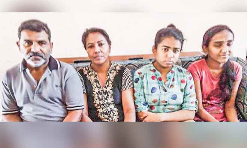 soman with family soman with family