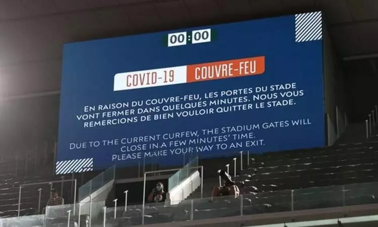 രാത്രി കാല കർഫ്യൂ പാലിക്കാൻ കാണികളെ ഇറക്കിവിട്ട്​ ഫ്രഞ്ച്​ ഓപൺ സെമി; കാണാനാളില്ലാതെ ദ്യോകോ ജയം