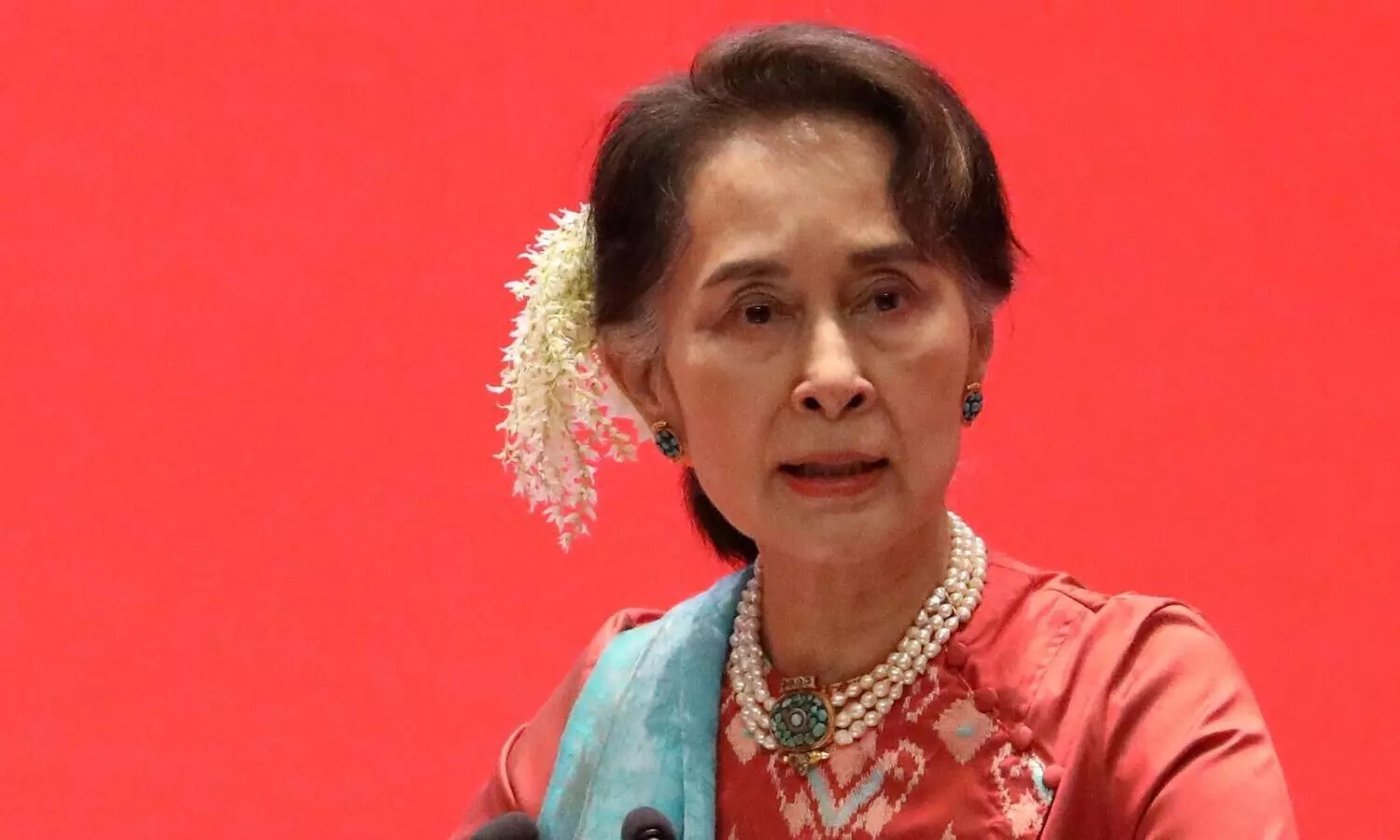 aung san suu kyi