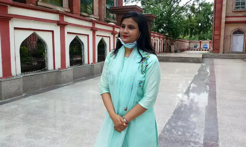 ബിഹാര് പൊലീസിലെ ആദ്യ മുസ്ലിം വനിതാ ഡി.എസ്.പിയായി റസിയ സുല്ത്താന് ബിഹാര് പൊലീസിലെ ആദ്യ മുസ്ലിം വനിതാ ഡി.എസ്.പിയായി റസിയ സുല്ത്താന്