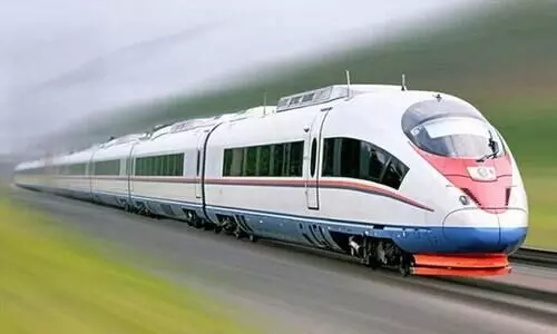 സിൽവർലൈൻ പദ്ധതിക്ക്​ വേഗംവെക്കുന്നു, ആശങ്കയായി ഭൂമി ഏറ്റെടുക്കൽ